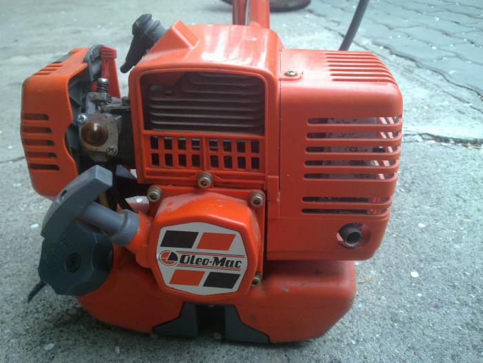 Krovinorez Oleo Mac 740t (žacího nástroje, dlouhodobé práci, Echo SRM-410ES) Krovinorez Oleo Mac 740t