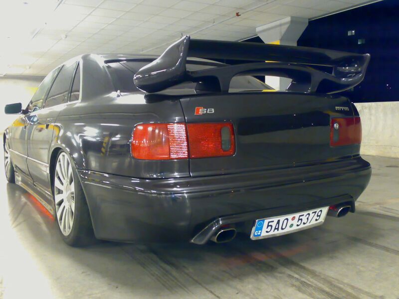 Audi S8