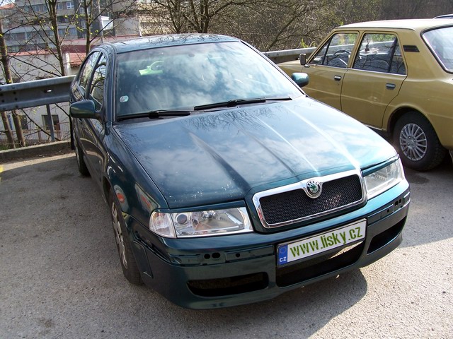 old Octavia na Facelift RS design