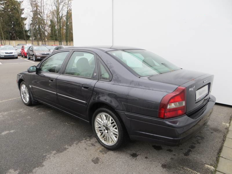 Volvo S80 T6
