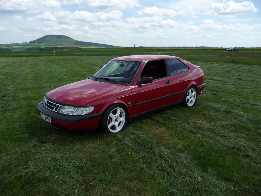 SAAB 900 INTERCEPTOR