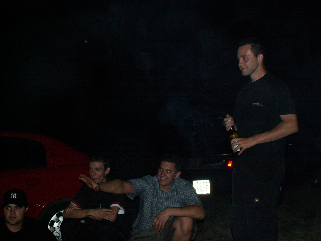 HOUMELESS PARTY 2